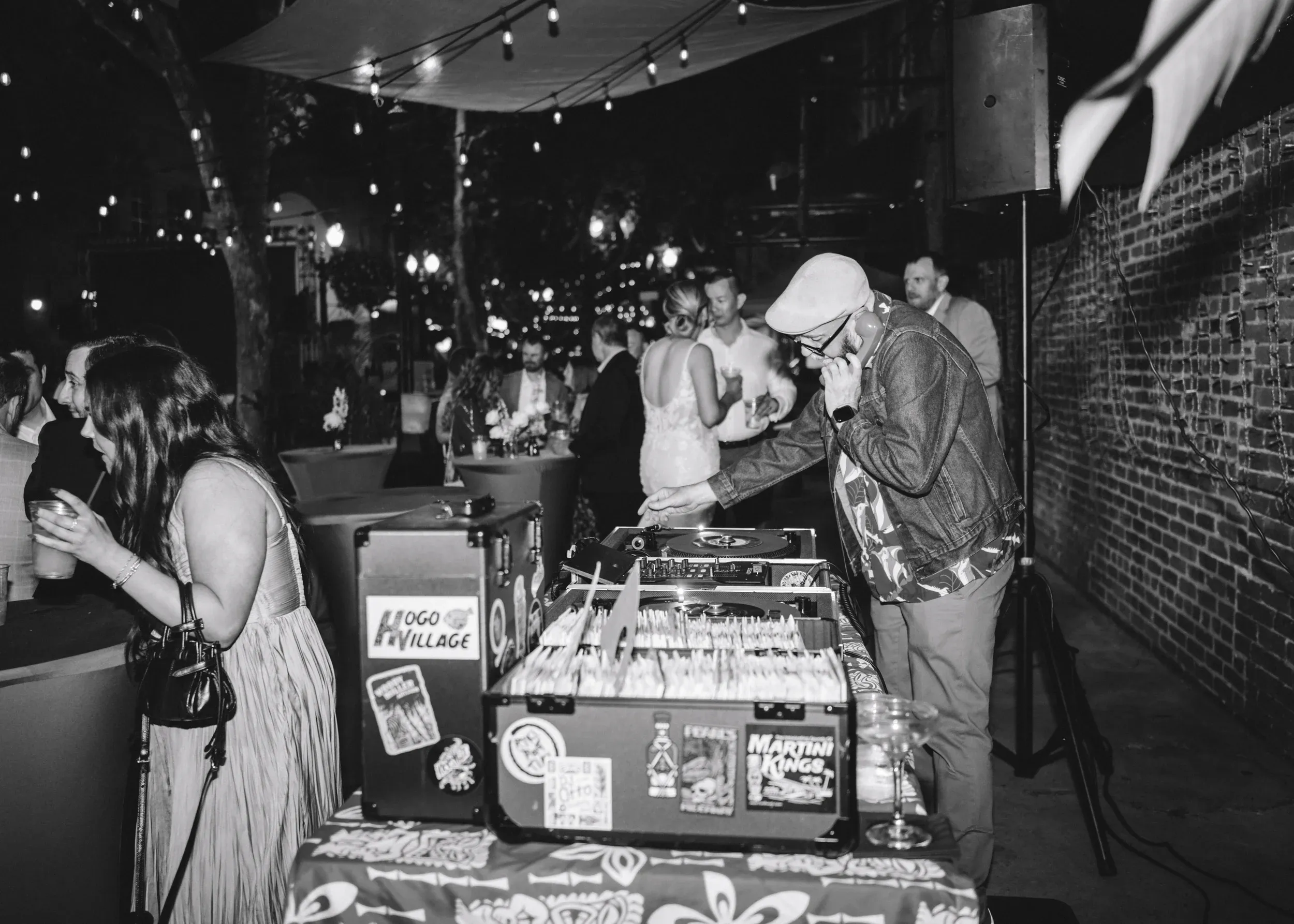 Nightlife, frame 18